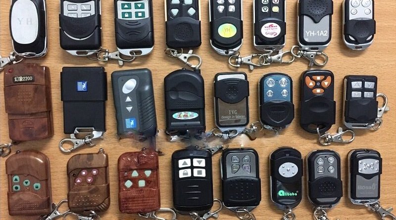 Làm remote, chìa điều khiển cửa cuốn